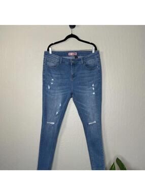 Crystal rock jeans